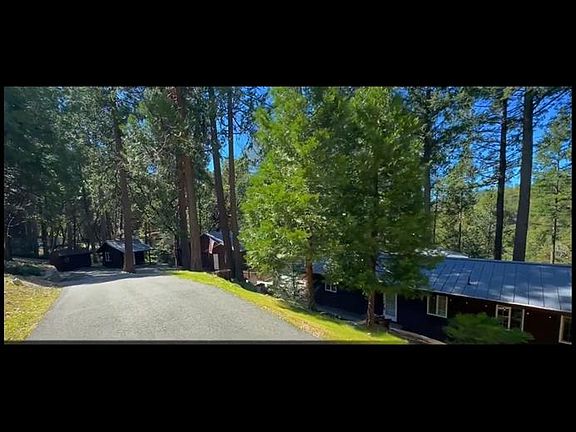 2nd image of 23445 Robin Rd