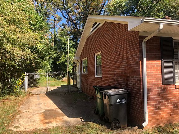 3rd image of 2133 Jennie Linn Dr
