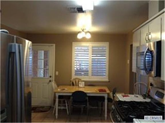 4th image of 16118 E Elgenia St