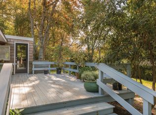 4 Will Curl Hwy, East Hampton, NY 11937
