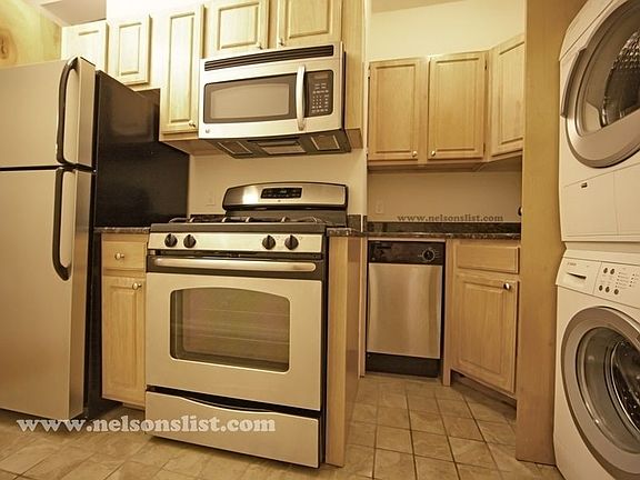 3rd image of 229 5th Ave APT 3L