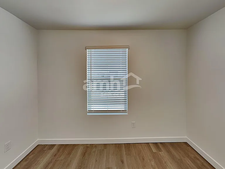 18483 W Honeysuckle Dr — Photo 16