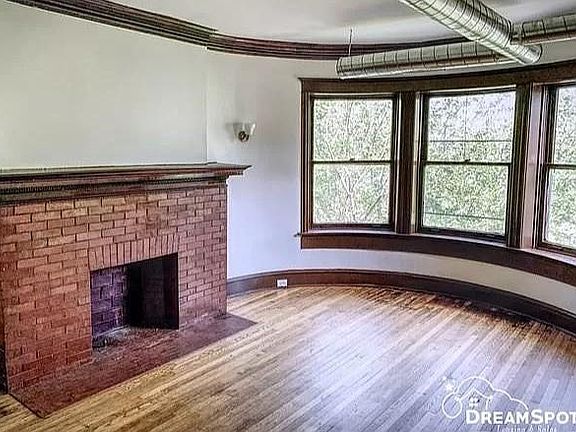 2nd image of 5120 S Michigan Ave #1N