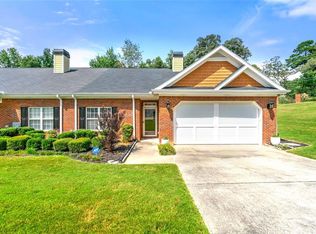 2500 Rosehill Cir, Lithia Springs, GA 30122