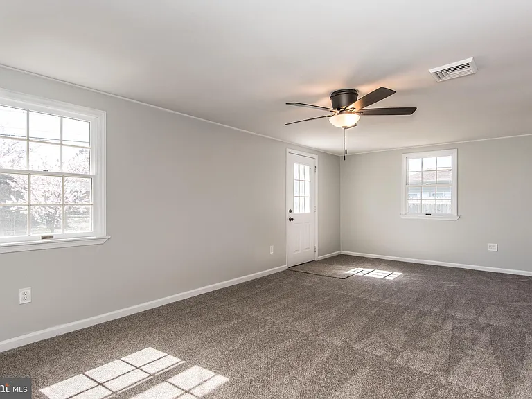 30 Primrose Ln — Photo 14