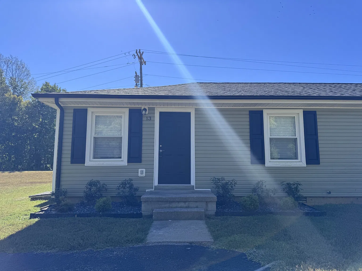 2 bed, 1.0 bath, 800 sqft, $1,995 — Photo 1