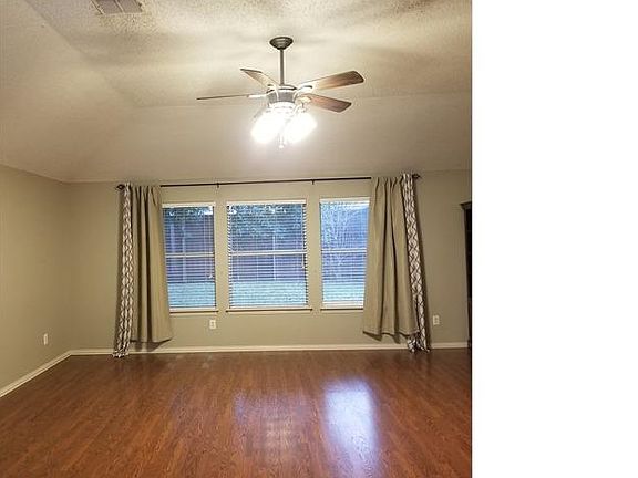 5th image of 3720 Gardenia Ln