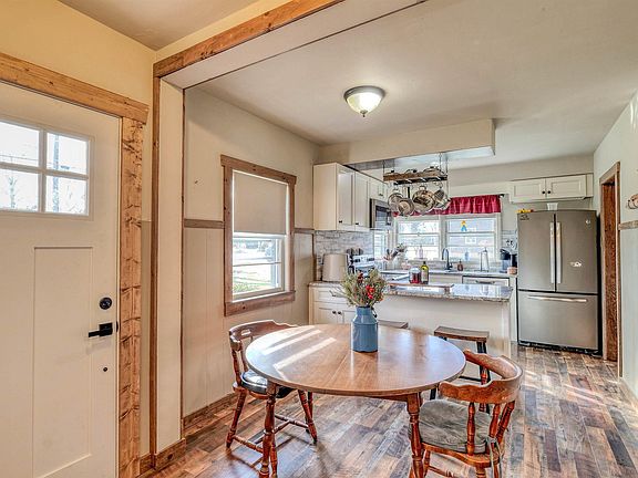 4th image of 2947 Cologne Ave