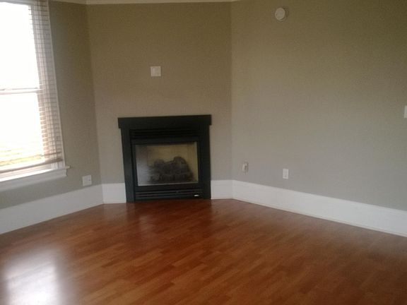4th image of 1703 Bellevue Ave APT 303