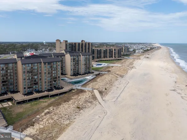 409 Georgetowne House Rd, Bethany Beach, DE 19930