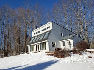 530 Gardiner Rd, Whitefield, ME 04353
