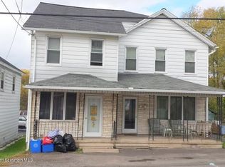 206 Gordon Ave, Carbondale, PA 18407