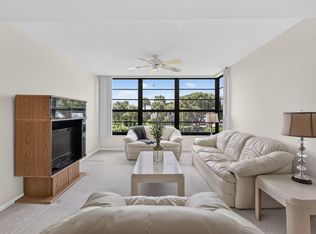 3626 WHITEHALL Drive #306, West Palm Beach, FL 33401