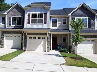 247 Cypress Hill Ln, Holly Springs, NC 27540