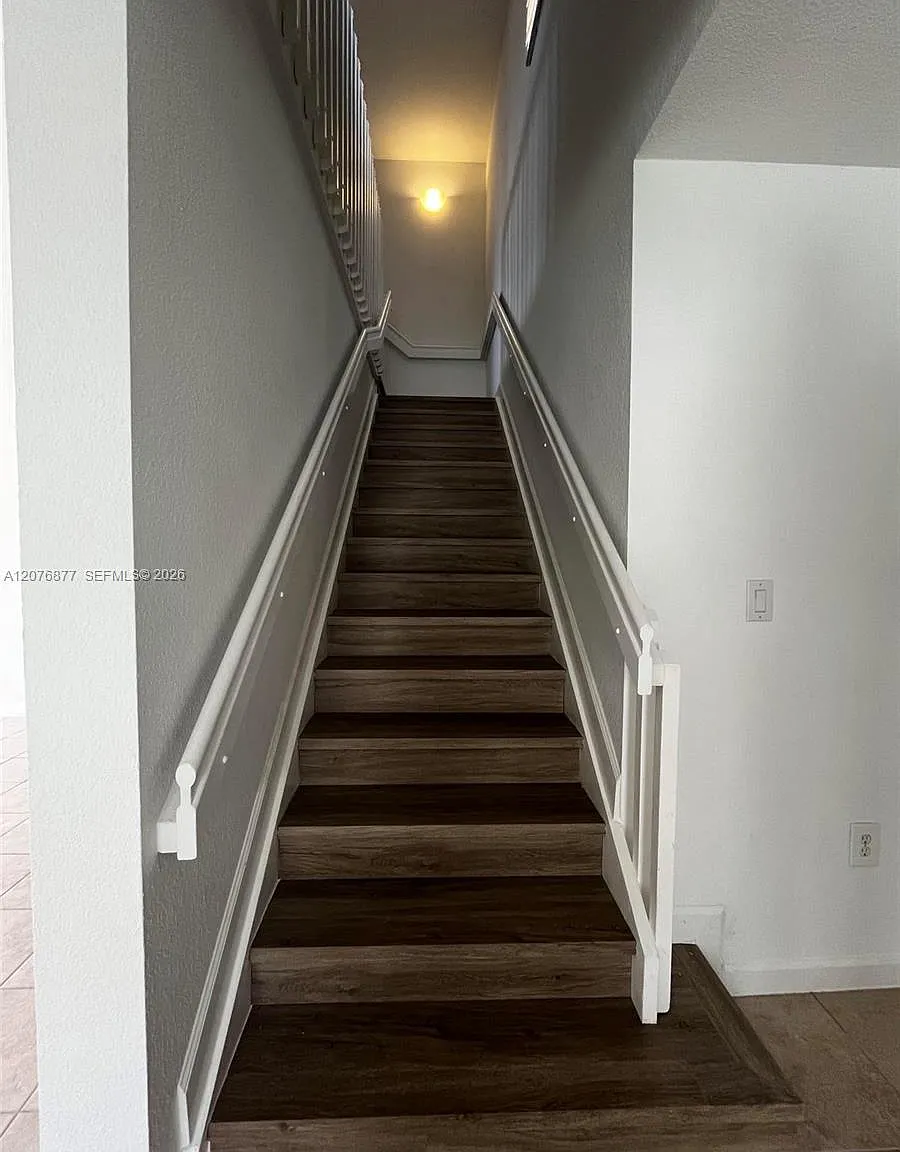 Oak Creek North Replat — Photo 4