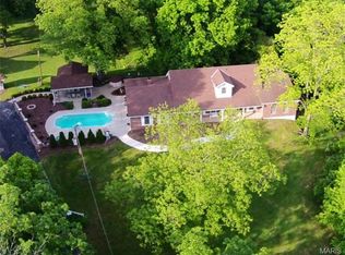 249 Highway F, Defiance, MO 63341