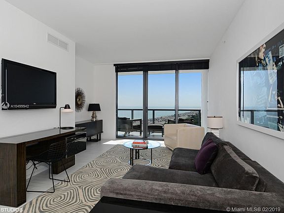 2nd image of 2201 Collins Ave #1509