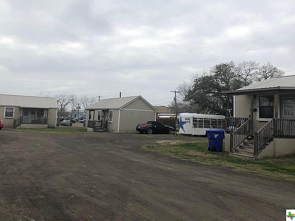 2nd image of 716 West St