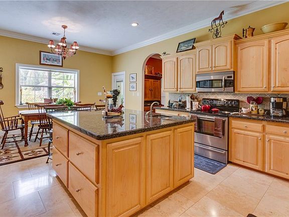 3rd image of 1161 Lauren Logan Ln
