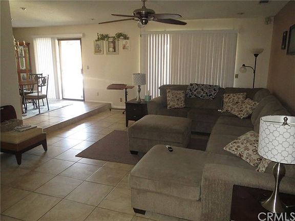3rd image of 15590 Tamarack Dr