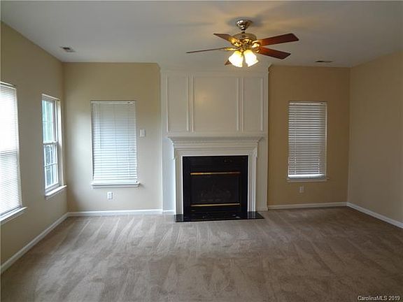 5th image of 103 Meadow Pond Ln