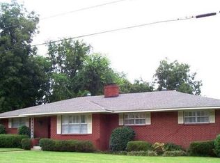 311 W Blair St, Mineola, TX 75773