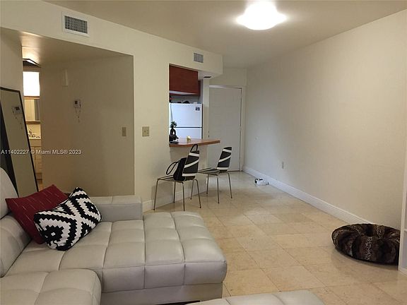 2nd image of 8245 Lake Dr APT 108