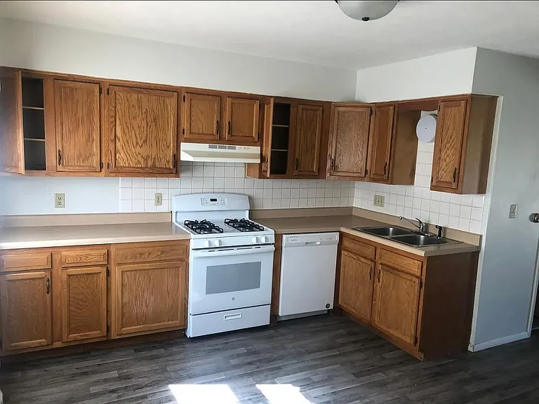 1519 Woods Ave #2 — Photo 3