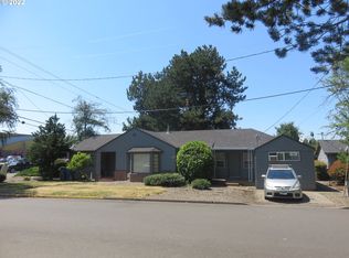1015 38th Ave NE, Salem, OR 97301