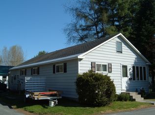 30 Evergreen Ln, Littleton, NH 03561