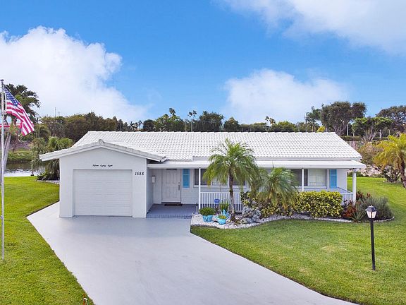 2nd image of 1588 SW 14th Avenue