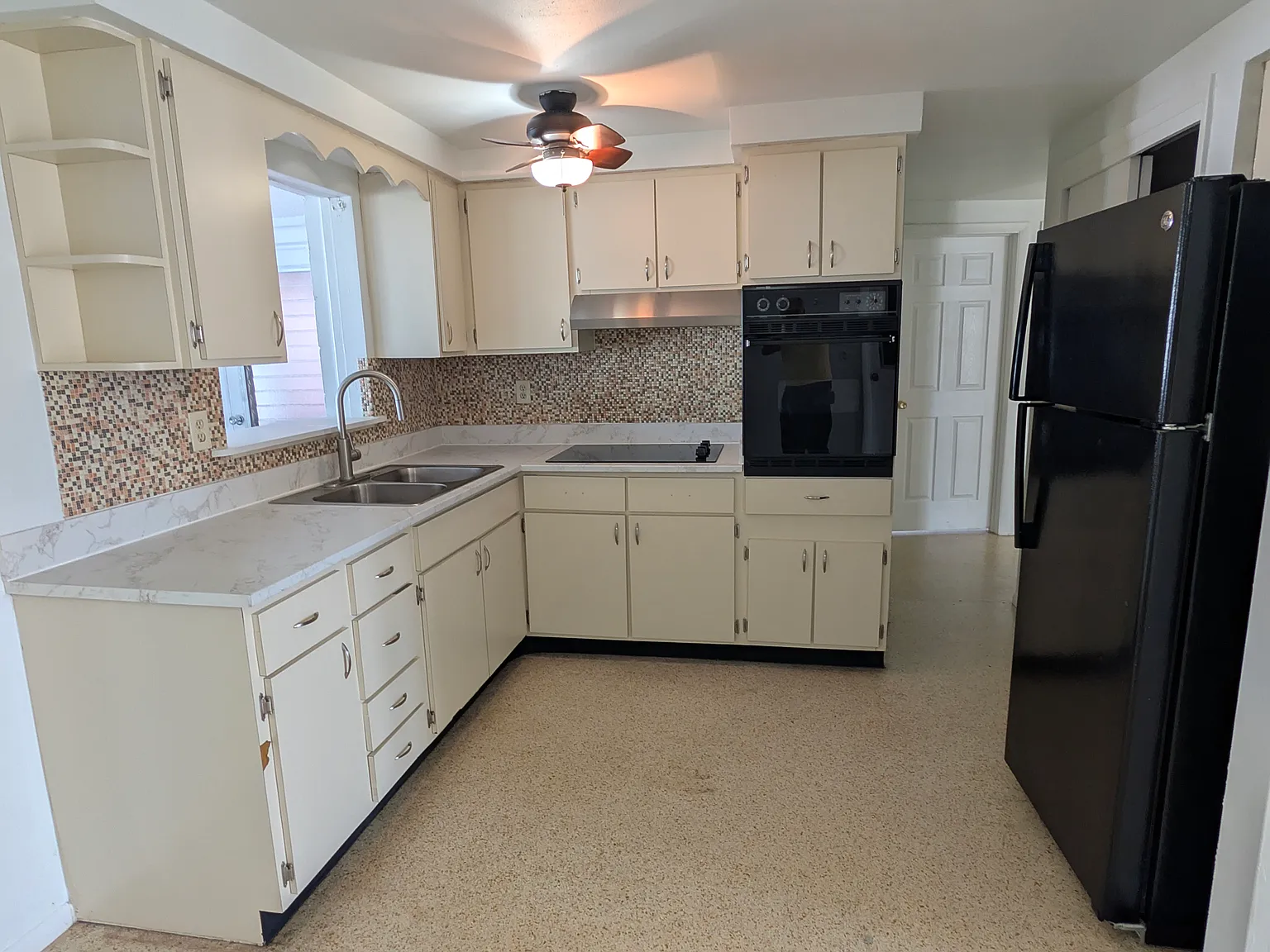 Single family home for rent — Photo 3