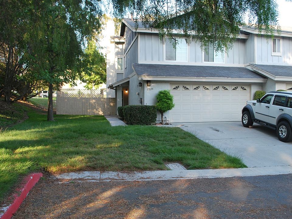 1st image of 2229 Manzana Way