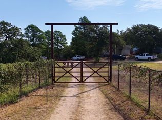 218 Little Ranch Rd, Red Rock, TX 78662