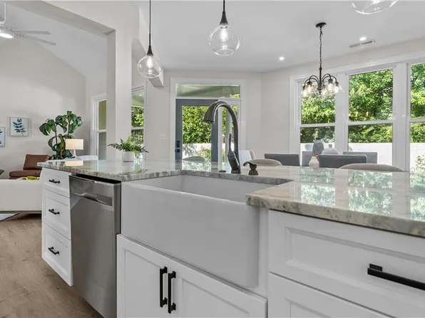 1002 Collection Creek Way, Virginia Beach, VA 23454