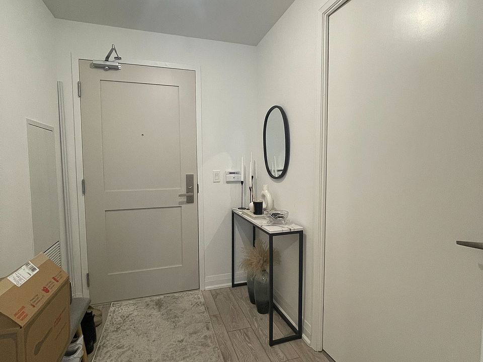 1st image of 26 Gibbs Rd #646