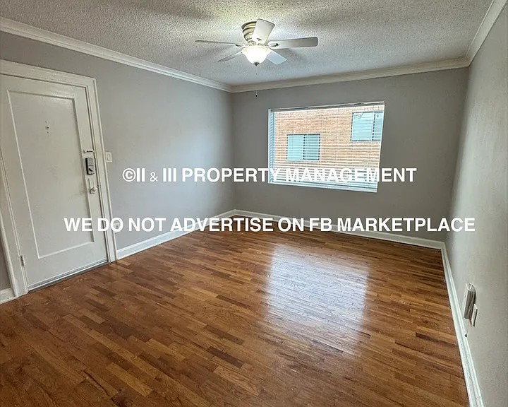 4513 Roanoke Pkwy #4 — Photo 6