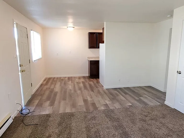 7865 Valley Rd NE #16 — Photo 3