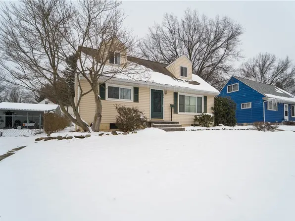 446 Alaho St, Akron, OH 44305
