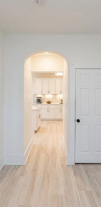 1st image of 258-260 E Eagle St #2B