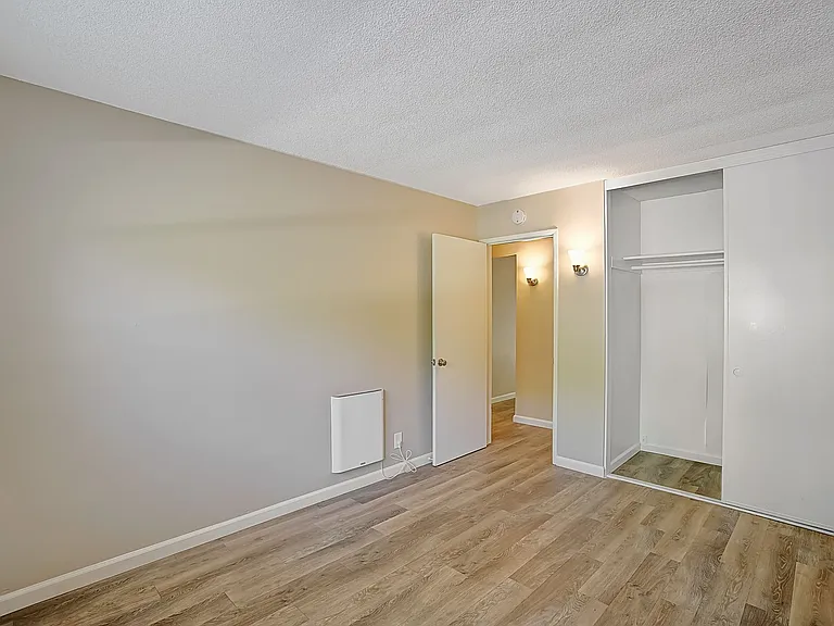 1120 Laguna St — Photo 10