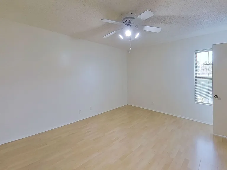 Su Casa — Photo 24