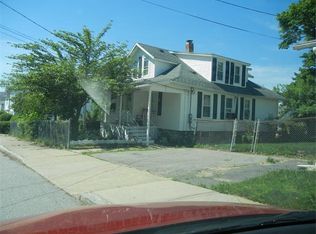 62 Nesmith St, Lawrence, MA 01841