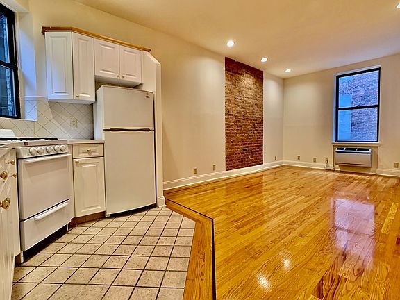 3rd image of 362 Broome St APT 21
