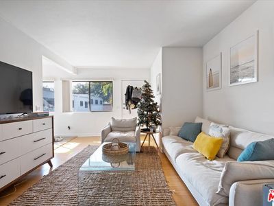 1445 Stanford St, Santa Monica, CA, 90404