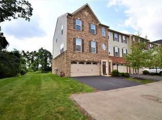 1106 Pointe View Dr, Mars, PA 16046