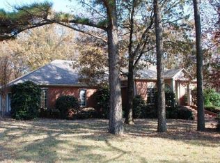 63 Oakmont Pl, Jackson, TN 38305