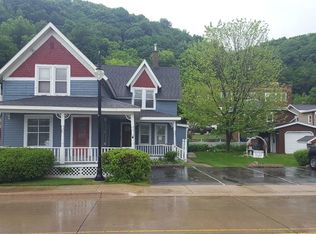 220 Edgar St, Marquette, IA 52158