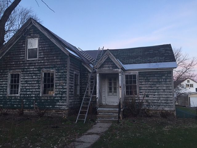 2nd image of 1364 Ridge Rd