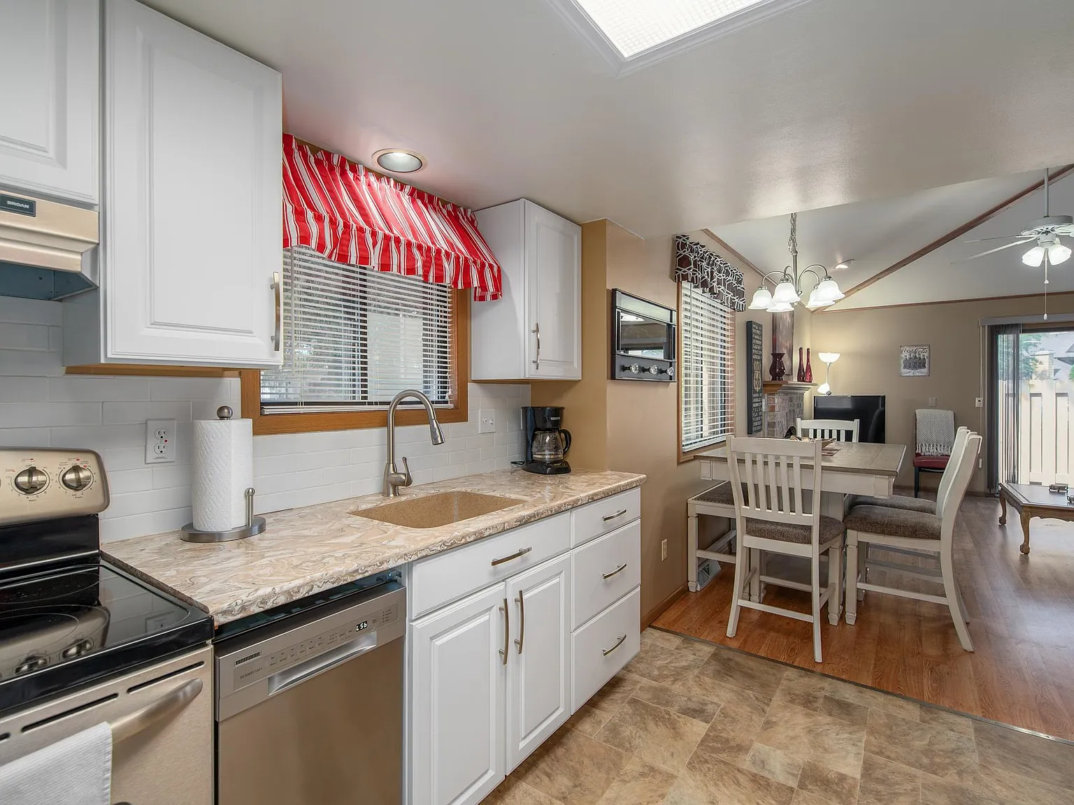 1357 W 18th Ave — Photo 3